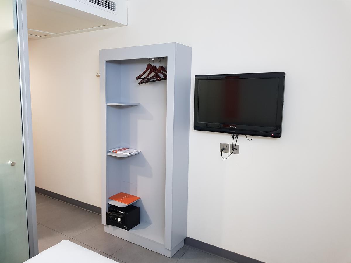 Join Inn Hotel Jebel Ali, Dubai - Formerly Easyhotel Jebel Ali المظهر الخارجي الصورة